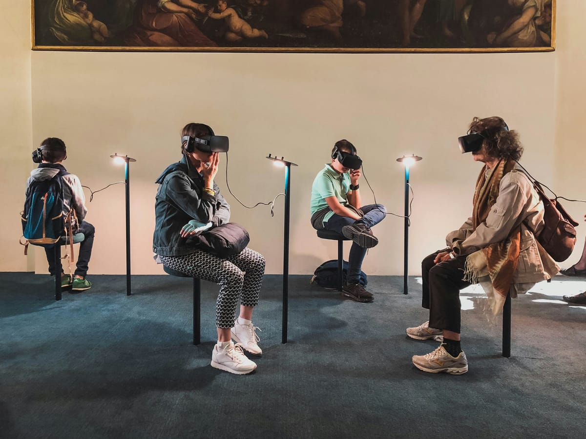 It seems we really don't want VR glasses